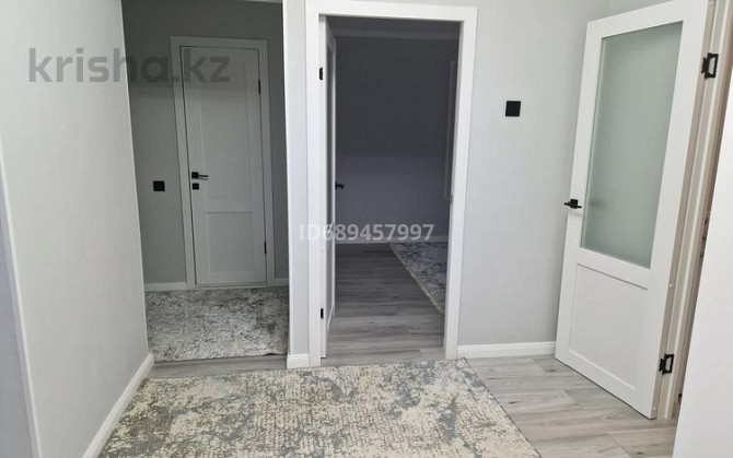4-комнатная квартира, 91 м², 4/5 этаж, Ауезова 8 - Торгового центра Хромтау - изображение 1