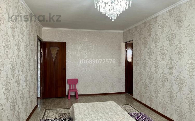 4-комнатная квартира, 72 м², 5/5 этаж, Абай 23 Кентау - изображение 2