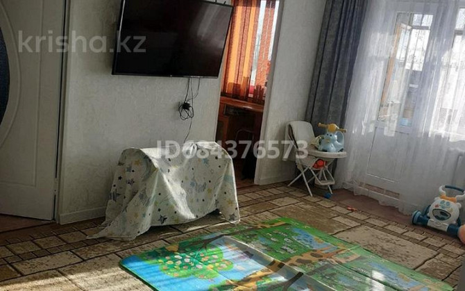 4-комнатная квартира, 80 м², 3/5 этаж, Кусайнова 33кв8 Сатпаев - изображение 3