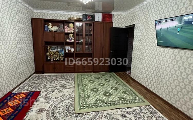 4-комнатная квартира, 80 м², 2/4 этаж, Панфилова 11 Кентау - изображение 2