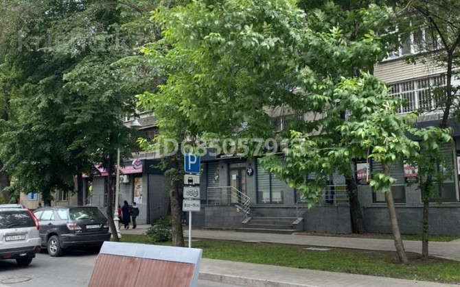 5-комнатная квартира, 168 м², 2/5 этаж, Жибек Жолы 126А - Сейфуллина Almaty - photo 1