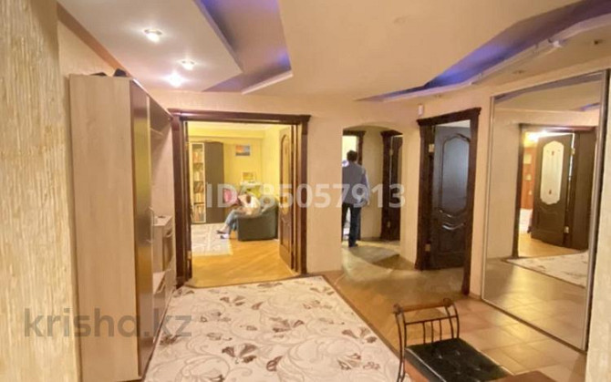 5-комнатная квартира, 168 м², 2/5 этаж, Жибек Жолы 126А - Сейфуллина Almaty - photo 4