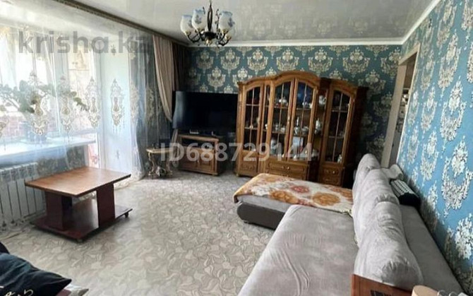 5-комнатная квартира, 85 м², 4/5 этаж, Тельмана 149 - Бизнес колледжа Семей - изображение 2