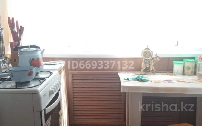 4-комнатная квартира, 74 м², 1/5 этаж, проспект Яссауи 114 - Сейфуллина Кентау - изображение 2