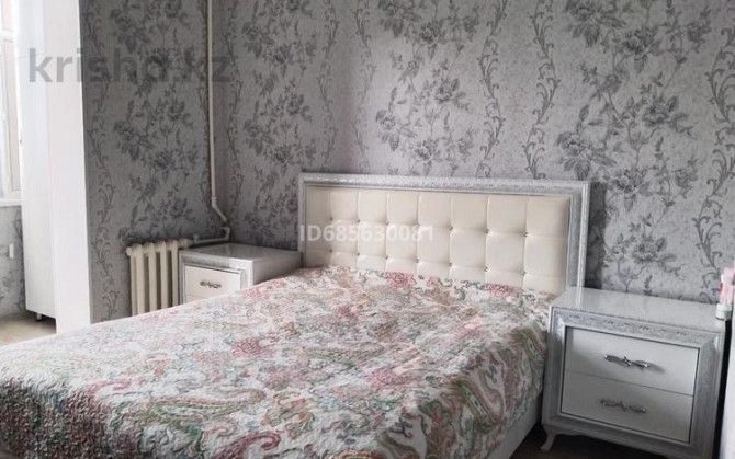 5-комнатная квартира, 100 м², 1/5 этаж, Койбакова 2 - Возле Университет Гидро Тараз - изображение 1