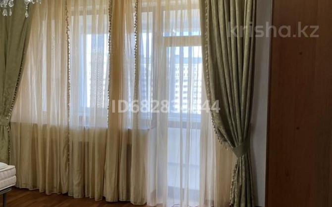 5-комнатная квартира, 220 м², 10/12 этаж, Достык 13 - Мангиликел Астана - изображение 7