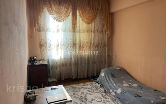 4-комнатная квартира, 80 м², 4/4 этаж, Менделеева 22 - Қарасай Батыра, магазин САМАЛ Urochishche Talgarbaytuma - photo 4