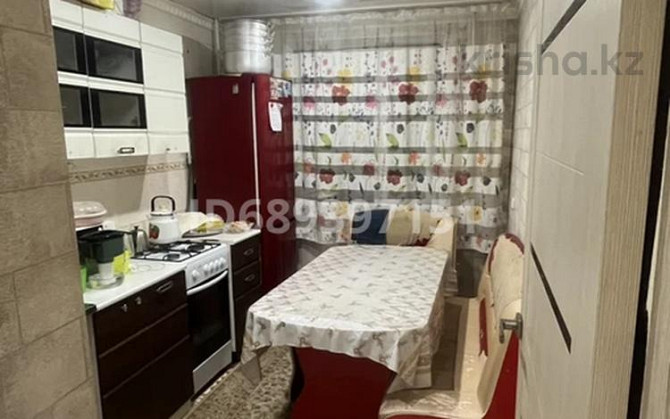 4-комнатная квартира, 90 м², 4/5 этаж, Жастык 17 Кандыагаш - изображение 2