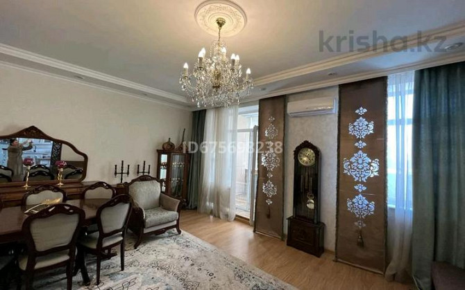 6-комнатная квартира, 230 м², 3/5 этаж, мкр Михайловка , Аманжолова 41 Караганда - изображение 3