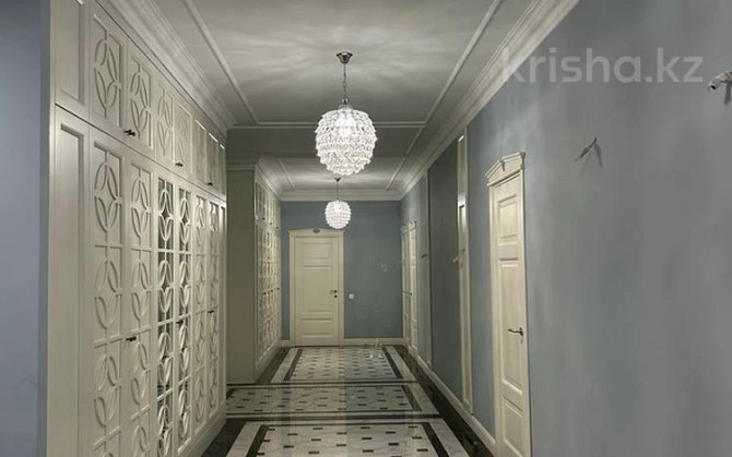 5-комнатная квартира, 230 м², 7/7 этаж, 16-й мкр 40 Актау - изображение 5