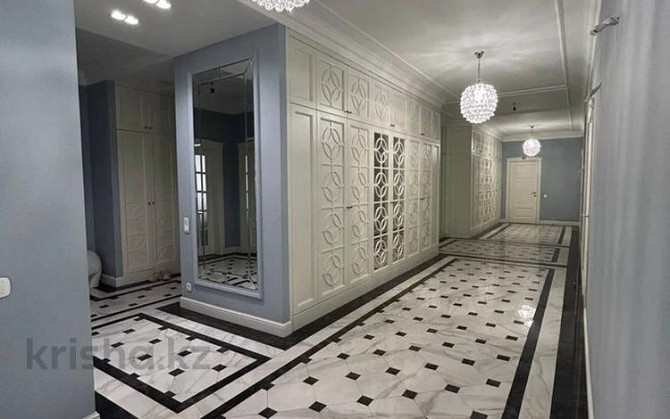 5-комнатная квартира, 230 м², 7/7 этаж, 16-й мкр 40 Актау - изображение 6