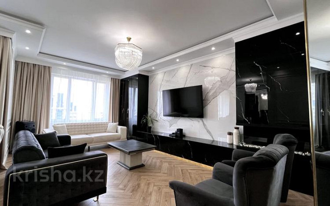5-комнатная квартира, 172.4 м², 10/14 этаж, Туркестан 28/1 Астана - изображение 3