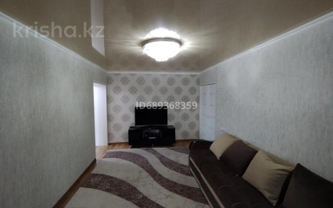 4-комнатная квартира, 77 м², 3/4 этаж, Куралбаев 28 Кентау - изображение 6