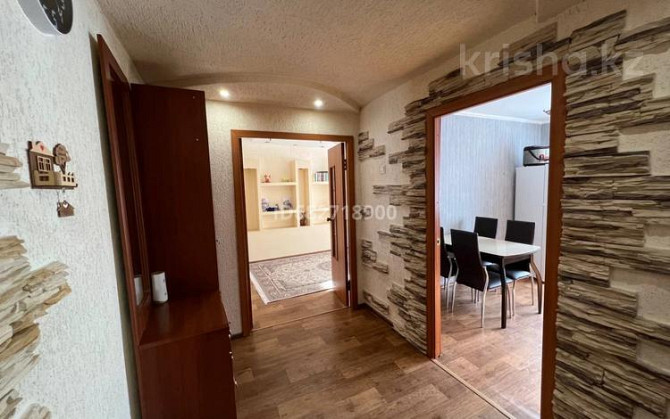 4-комнатная квартира, 62 м², 2/5 этаж, 4 Микрорайон 15 Риддер - изображение 1