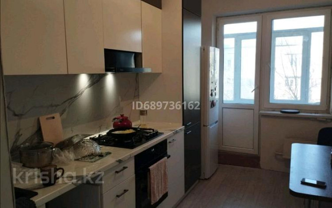 4-комнатная квартира, 88 м², 4/5 этаж, Мкр Водник 1 39 - Удобная локация  - изображение 4