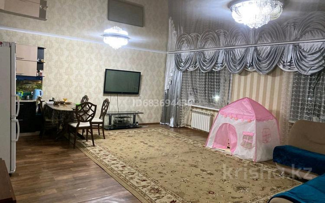 4-комнатная квартира, 100 м², 2/5 этаж, 4 мкр 22 Риддер - изображение 1