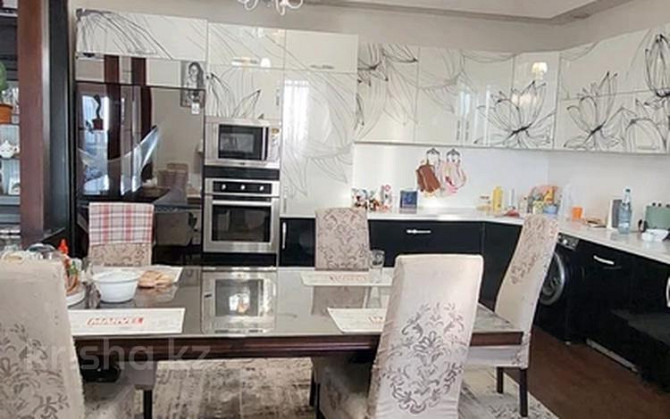 5-комнатная квартира, 234 м², 4/4 этаж, мкр Нур Алатау, Улан 37/8 Алматы - изображение 2