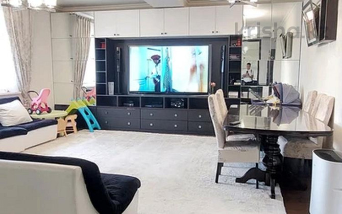 5-комнатная квартира, 234 м², 4/4 этаж, мкр Нур Алатау, Улан 37/8 Алматы - изображение 4
