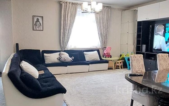 5-комнатная квартира, 234 м², 4/4 этаж, мкр Нур Алатау, Улан 37/8 Алматы - изображение 5