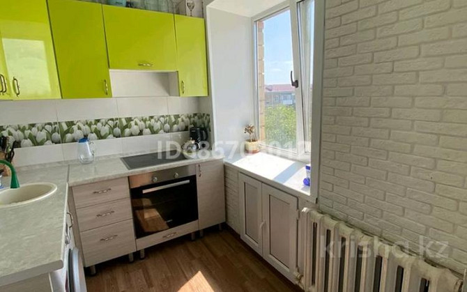 4-комнатная квартира, 61.3 м², 5/5 этаж, 3 10 - Базар, бассейн, акимат, кольцо Абай - изображение 2