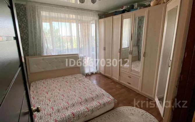 4-комнатная квартира, 61.3 м², 5/5 этаж, 3 10 - Базар, бассейн, акимат, кольцо Абай - изображение 4