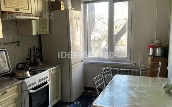 4-комнатная квартира, 75 м², 2/4 этаж, 2 мкр  - изображение 7