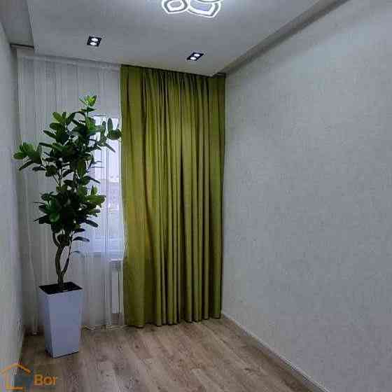 4-комнатная квартира, 8 этаж, 100 м² Tashkent
