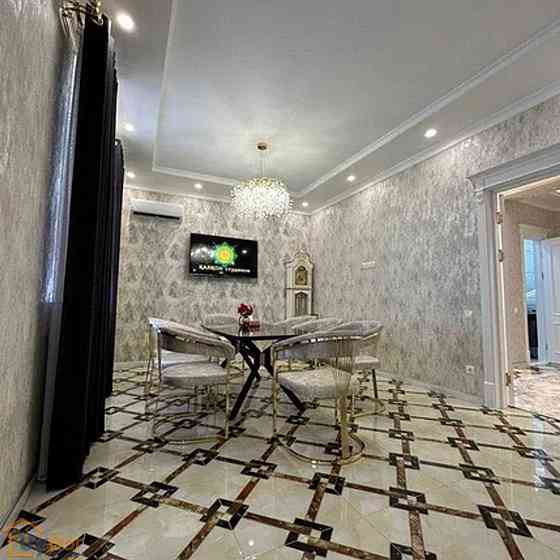 6+ комнатная квартира, 1 этаж, 175 м² Ташкент