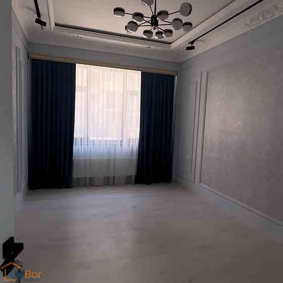 5-комнатная квартира, 1 этаж, 160 м² Tashkent