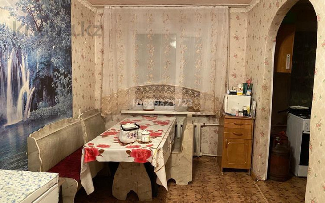 4-комнатная квартира, 63 м², 2/5 этаж, 40 лет Победы 46/1 Шахтинск - изображение 4