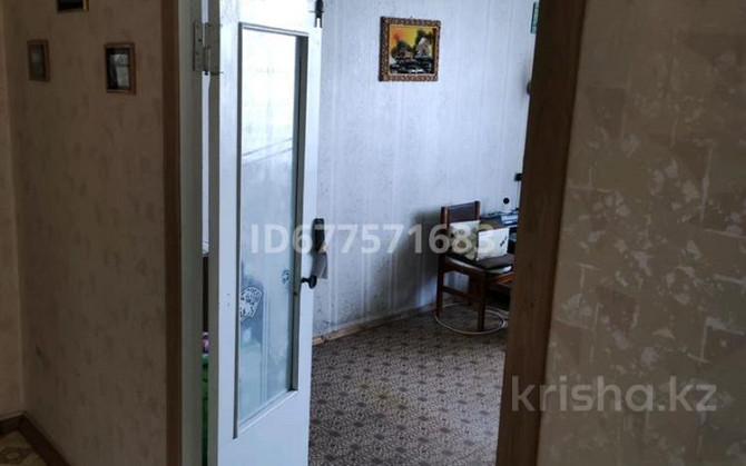 4-комнатная квартира, 102 м², 6/10 этаж, Республика 39/2 Temirtau - photo 3