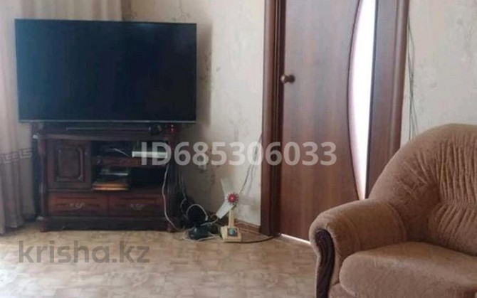 4-комнатная квартира, 68 м², 6/9 этаж, 6 мкр 53а Temirtau - photo 3