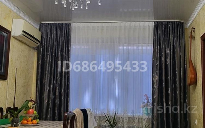 4-комнатная квартира, 70 м², 5/5 этаж, Конаева 17/67 - Микроен запад Шу - изображение 1
