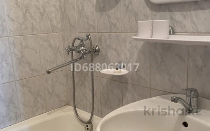 4-комнатная квартира, 78 м², 9/9 этаж, проспект Республики 59 Temirtau - photo 8