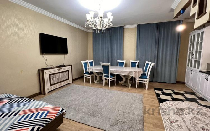 4-комнатная квартира, 75 м², 1/4 этаж, Караганды 28 Темиртау - изображение 2