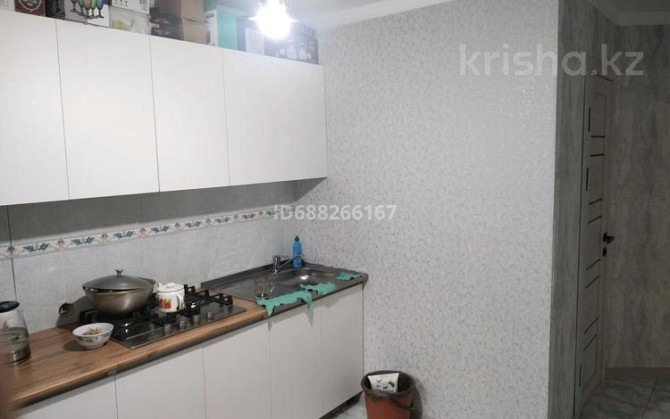 4-комнатная квартира, 75 м², 1/5 этаж, Чернышевский 112 Temirtau - photo 6