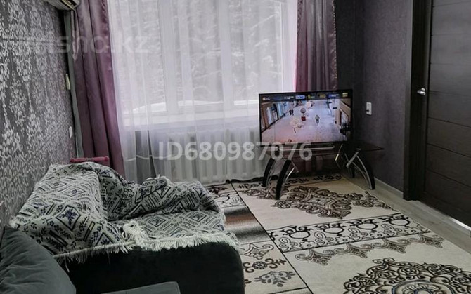 4-комнатная квартира, 70 м², 2/5 этаж, Гэсовская 12 Риддер - изображение 1