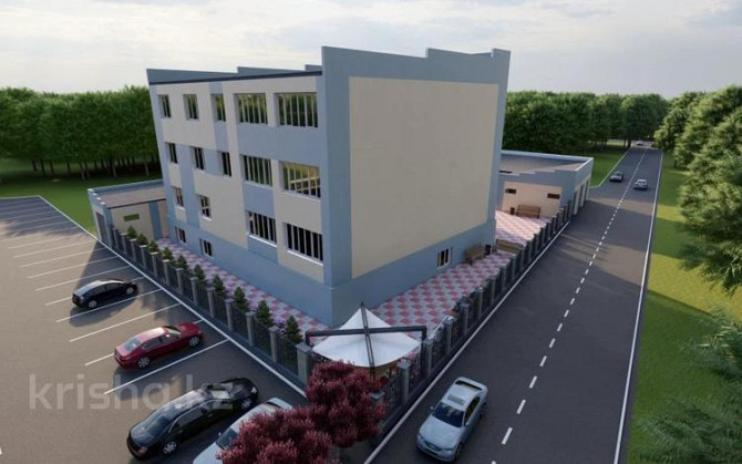 4-комнатная квартира, 128 м², 1/3 этаж, Комсомольская улица  - photo 1