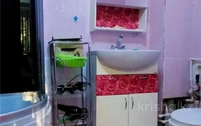 4-комнатная квартира, 103 м², 1/5 этаж, Чайковского Temirtau - photo 8