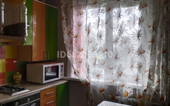 4-комнатная квартира, 62 м², 2/5 этаж, Шухова - Шухова Набережная Петропавловск - изображение 5