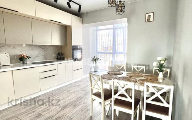 4-комнатная квартира, 98 м², 5/5 этаж, Назарбаева 133 - Назарбаева и Крепостная Петропавловск - изображение 8