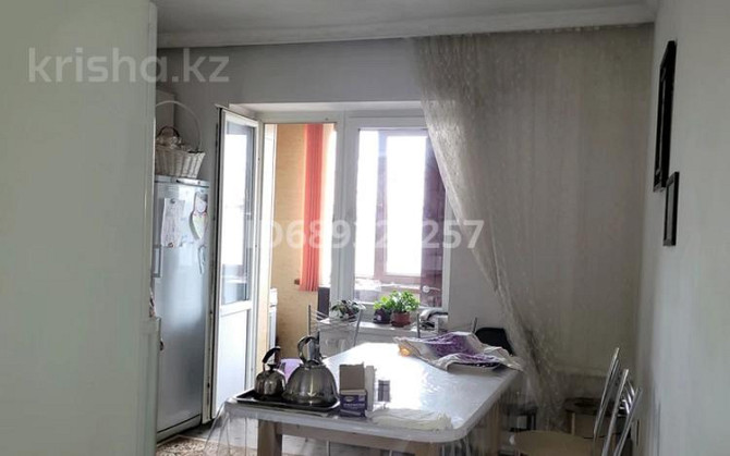4-комнатная квартира, 78 м², 5/5 этаж, 4 микрорайон - Абая Есик - изображение 2