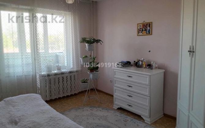 4-комнатная квартира, 87 м², 3/5 этаж, Рыскулова 189/20 - Район Спутника Талгар - изображение 2