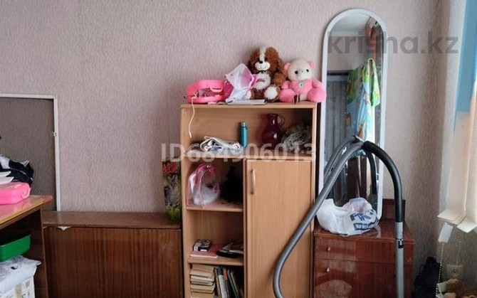 4-комнатная квартира, 59.2 м², 3/5 этаж, Калмыкова 4 а - Возле с 10 школой Балхаш - изображение 1