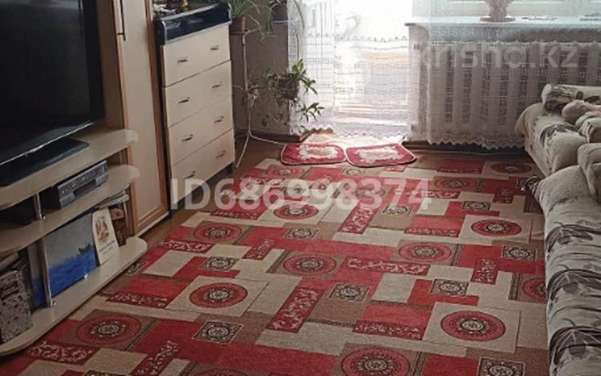 4-комнатная квартира, 81 м², 2/3 этаж, Рабочий поселок Петропавловск - изображение 3