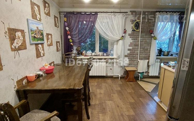 4-комнатная квартира, 66.2 м², 3/5 этаж, М. Жусупа 40 Экибастуз - изображение 3