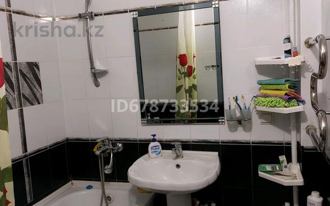 4-комнатная квартира, 106 м², 2/5 этаж, Жалела Кизатова 3в Петропавловск - изображение 7