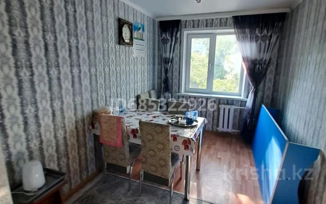 4-комнатная квартира, 62 м², 3/5 этаж, 3 мик - Улица Абая Темиртау - изображение 4