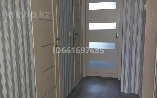 4-комнатная квартира, 83 м², 1/9 этаж, 8-й микрорайон 70 - Абая-Ауэзова Ekibastuz - photo 2