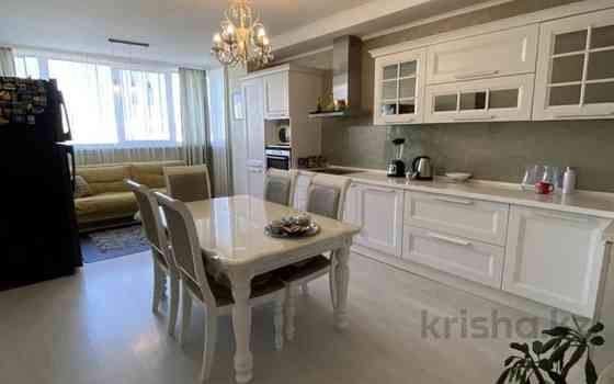 4-комнатная квартира, 137 м², 5/18 этаж, мкр Юго-Восток, проспект Шахтёров 60 Karagandy
